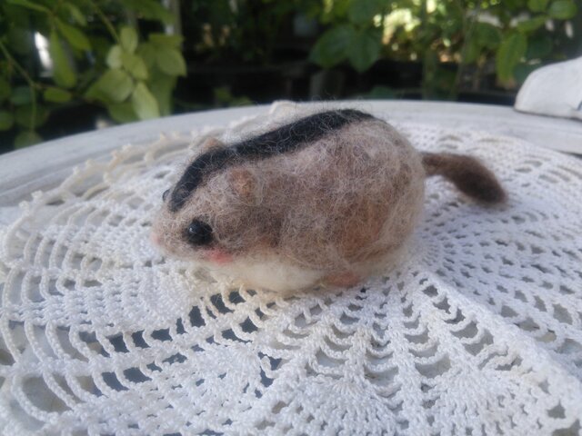 やまねくん | iichi 日々の暮らしを心地よくするハンドメイドや