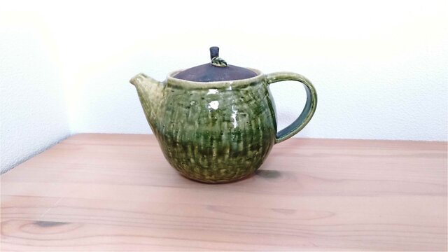木の実織部ポット①の画像1枚目