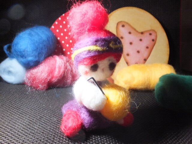 羊毛フェルトチビ人形 チクチクフレンド♪ ＊＊ 羊毛フェルト ＊＊ | iichi 日々の暮らしを