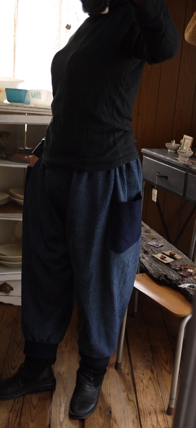 藍染遠州木綿と久留米絣のパンツの画像1枚目