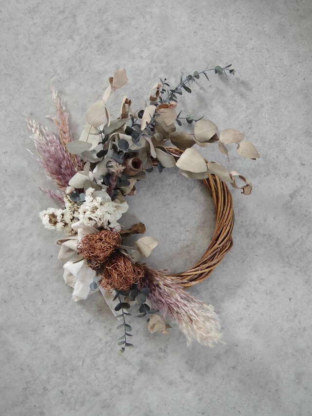 dried wreath whiteの画像1枚目