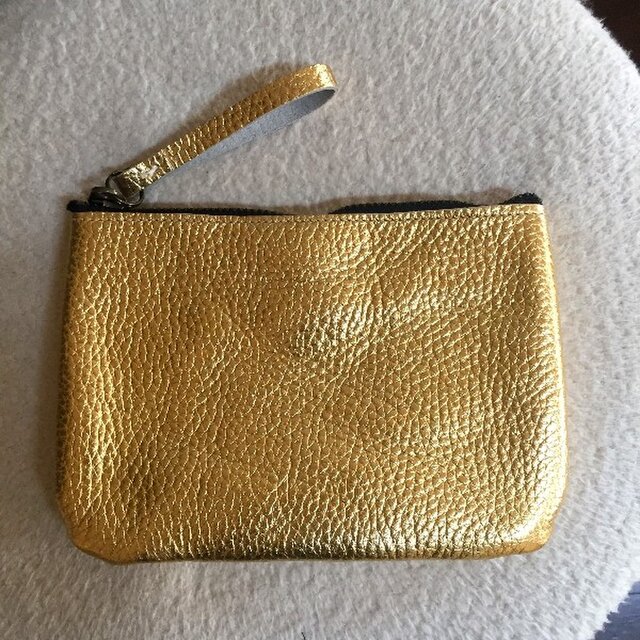 ゴールドレザーペタンこポーチ