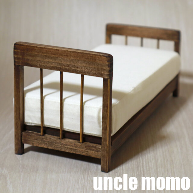 ドール用ベッド シングル（色：エボニー） 1/12ミニチュア家具 | iichi