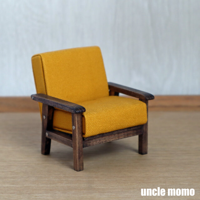 ドール用ソファ1人掛け（色：イエロー×エボニー） 1/12ミニチュア家具