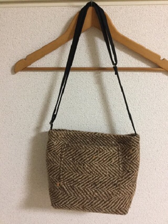 ショルダーバッグの画像1枚目