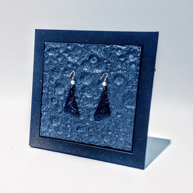 3D Moon Display (Navy Silver) / アクセサリーディスプレイ(大)の画像1枚目