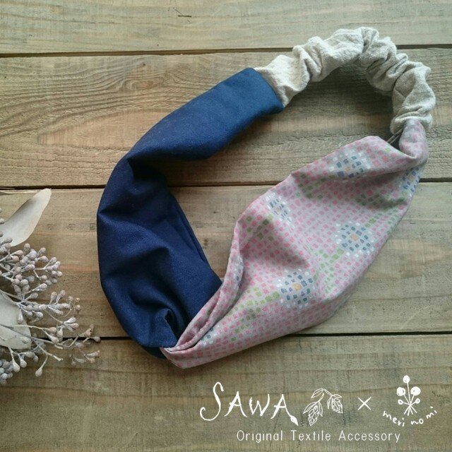 クロスヘアターバン【モザイクの花(ピンク)】の画像1枚目