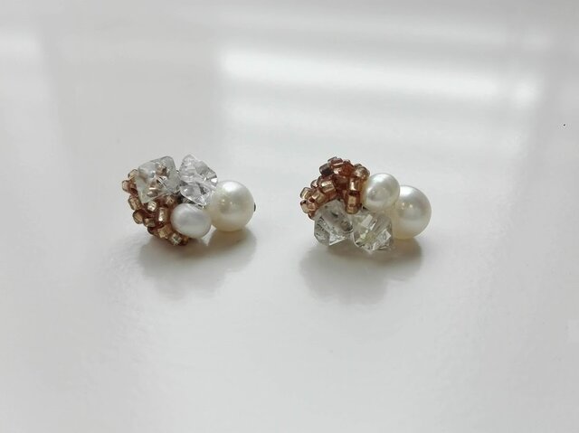 koronピアス ~ ハーキマーダイヤモンドの画像1枚目