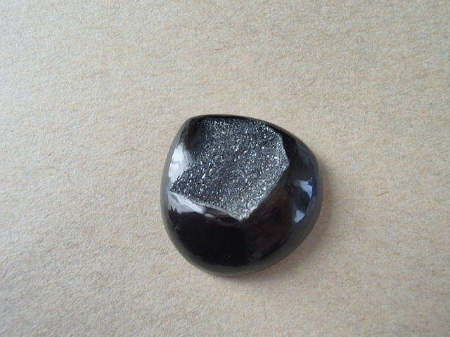 ブラックオニキスアゲート ドゥルージー 25mm ルース | iichi 日々の