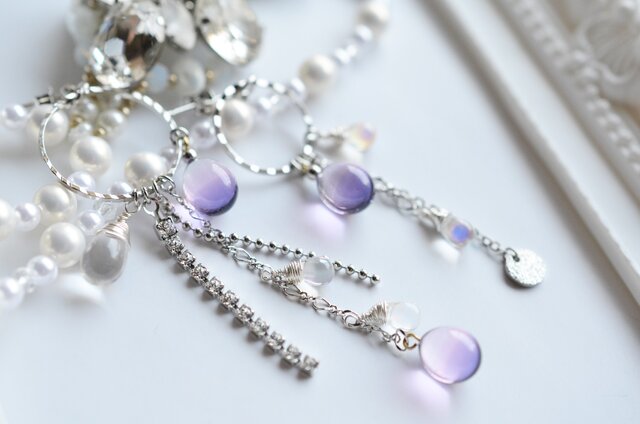 【ハンドメイドガラス】TwilightColorアシンメトリー*シルバーカラーピアス*イヤリングの画像1枚目