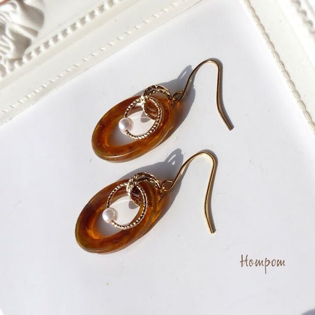 18p015・シンプル☆べっ甲のオーバルピアス ホムポムの画像1枚目