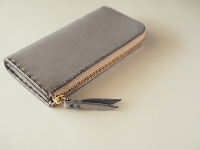 L字ファスナーの長財布 / グレー | iichi 日々の暮らしを心地よくする