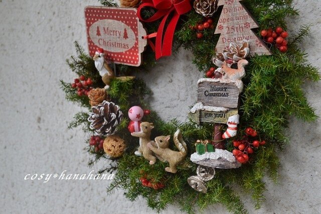森のリスたちの*クリスマスwreathの画像1枚目