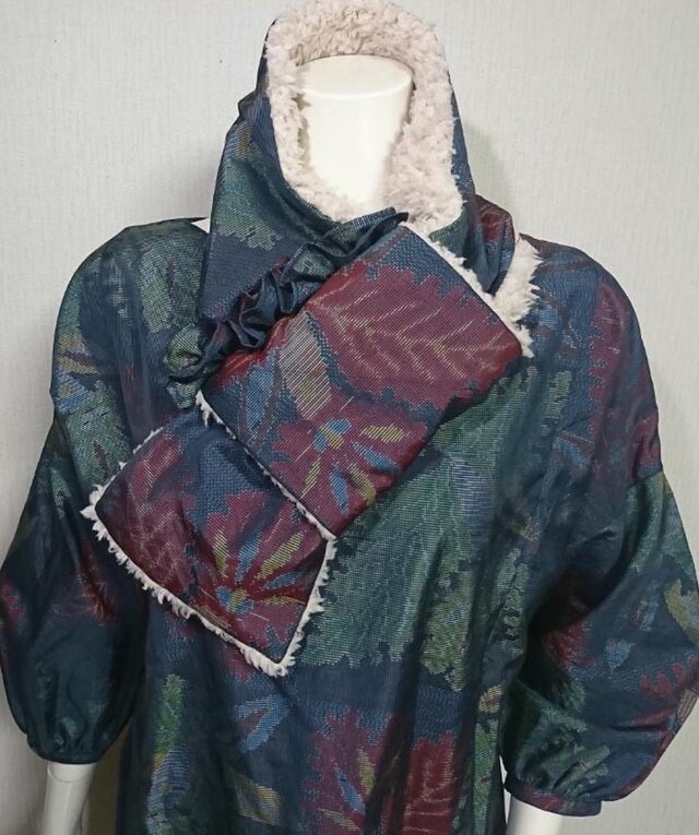 98＊大島 紬着物リメイクボアマフラー(マルチ）