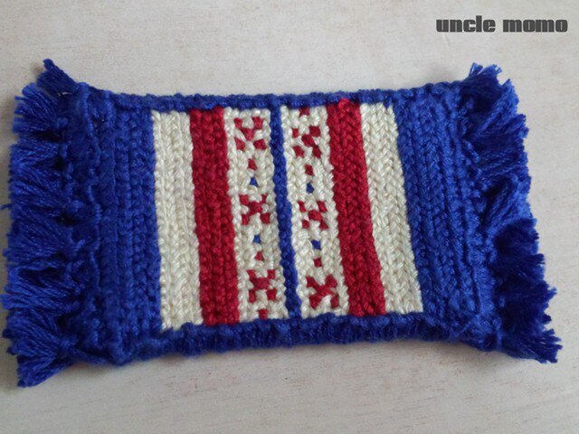 ドール用ツヴィスト刺繍のラグ(玄関・ルームマット)Tricolour 1/12ミニチュア・ファブリックの画像1枚目