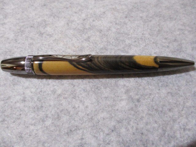 斑入り黒檀(ペールムーンエボニー) 回転式ロングパトリオットボールペン 希少材の画像1枚目