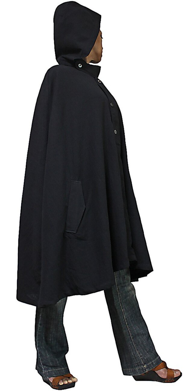 ジョムトン手織り綿マント風ポンチョジャケット 黒（JNN-055-01） | iichi ハンドメイド・クラフト作品・手仕事品の通販