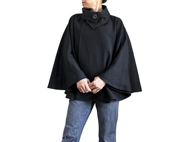 ジョムトン手織り綿ケープ 黒（JFS-096-01） | iichi 日々の暮らしを