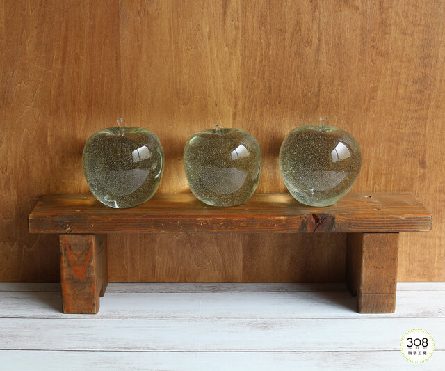 透明リンゴのオブジェ | iichi 日々の暮らしを心地よくする