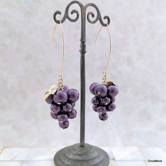 コットンパールの葡萄ピアス（アメジスト） | iichi 日々の暮らしを