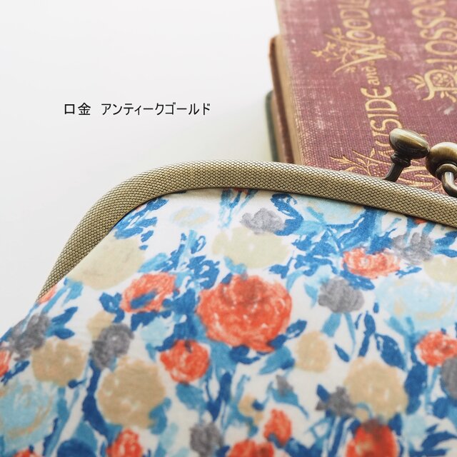 □リバティプリントのがま口ポーチ (石目模様の口金）/ ロゼッタ