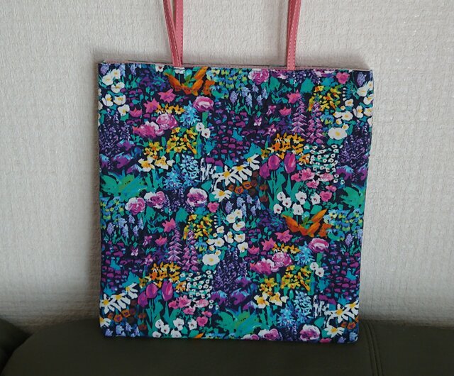 「フェアリートート」リバティプリント(Small Painter's Medow)の画像1枚目
