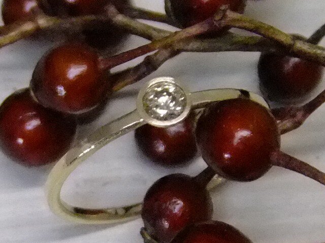 champagne dia(蛍光)*K10 ringの画像1枚目
