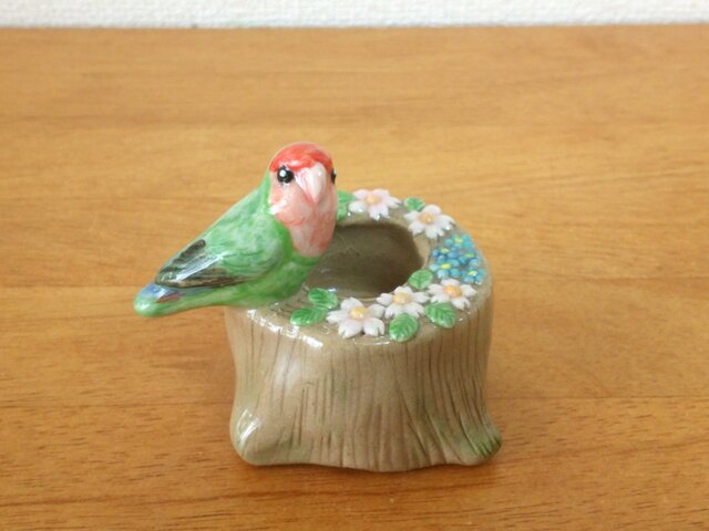 印鑑スタンド(陶)コザクラインコの画像1枚目