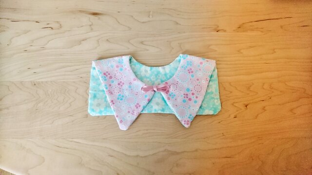 リバーシブル 四角い付け襟スタイ 花柄 | iichi 日々の暮らしを