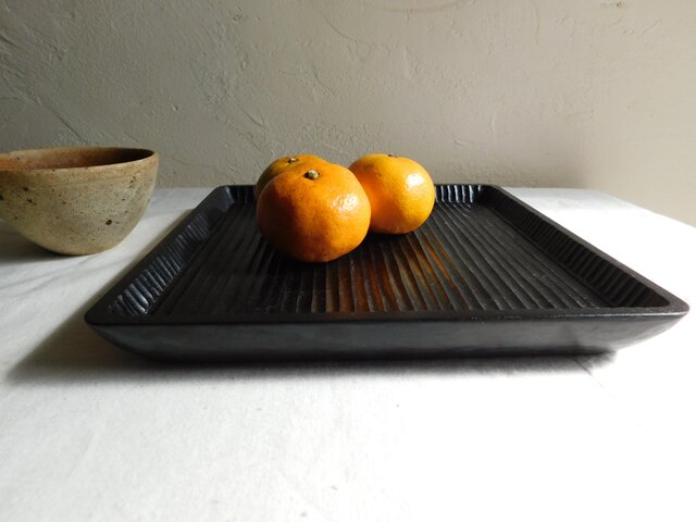 【美品】 拭漆 お盆　盛り皿 it-5bdda7a74d973-1200.jpg