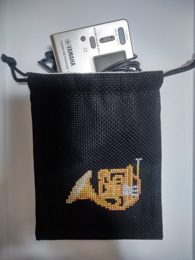 (受注制作)チューナーケース ホルン刺繍の画像1枚目