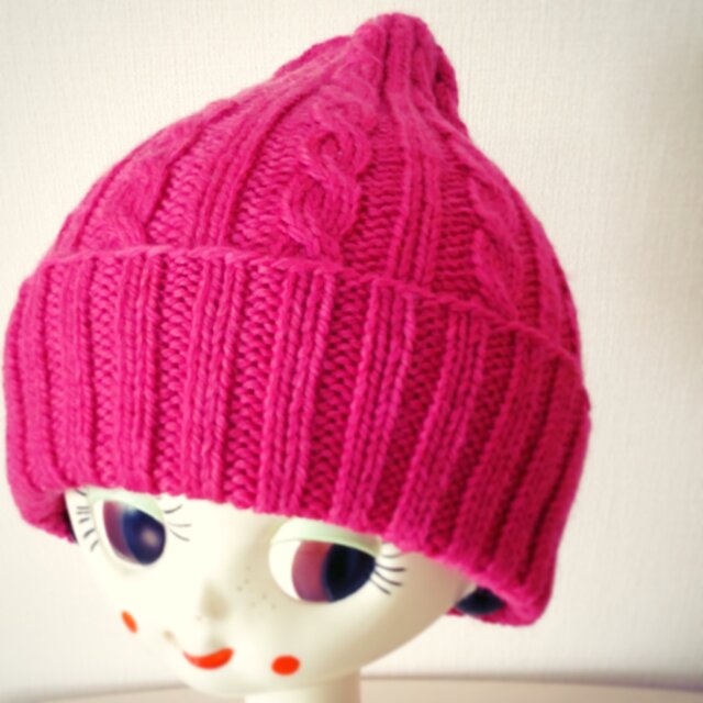 ふんわりやさしい差し色ニット帽【フューシャ】