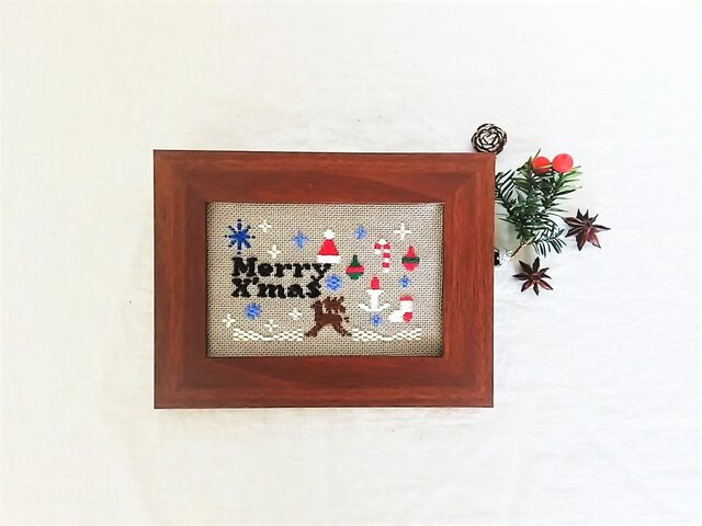 刺繍キット「クリスマス」(フレーム付き・針付き)の画像1枚目