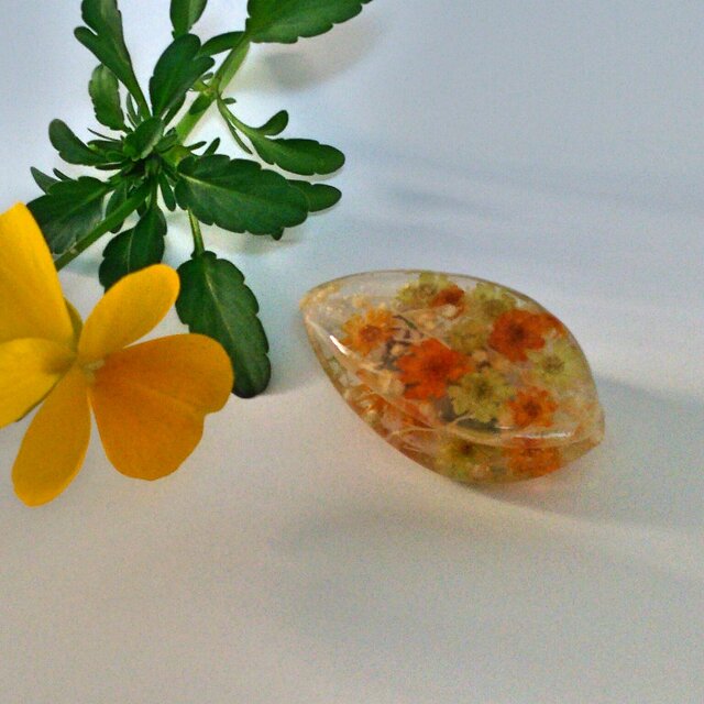 Candy Shuttle 001 猫の目工房 ハンドメイド通販 iichi（いいち）