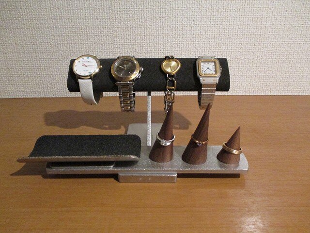 リング スタンド、トレイを固定していないアクセサリースタンド