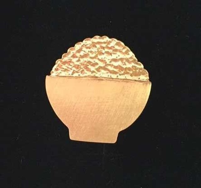 Rice Ball ◆ごはん(大盛)◆真鍮ピンバッジの画像1枚目