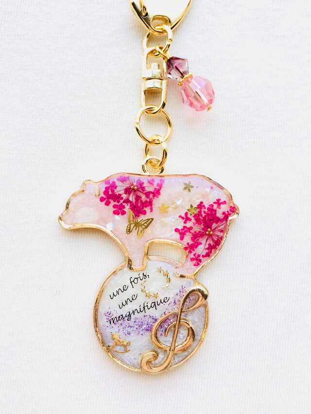 玉乗りクマさんキーホルダー（ﾋﾟﾝｸ×ﾊﾟｰﾌﾟﾙ）