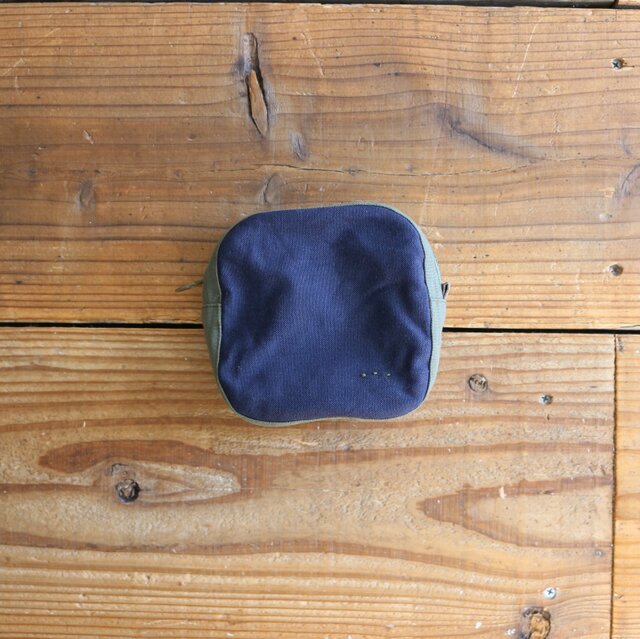 hanpu square poach :navy×khaki:の画像1枚目