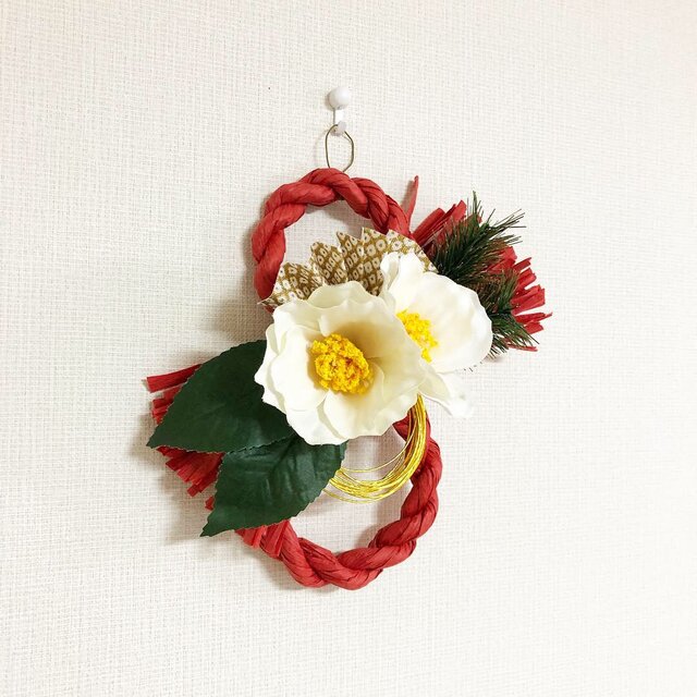 白椿の花しめ縄（八の字型） お正月飾りお正月リース | iichi 日々の