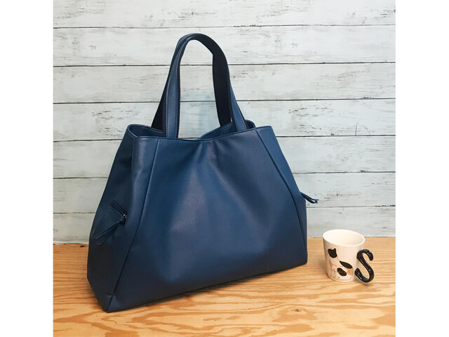 大きめトート・ジム・トラベル・レジャー 2waySTYLE BLUE x NAVYtapeの画像1枚目