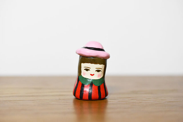 うすピンク帽のひとの画像1枚目