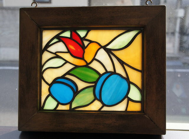 赤いリボンを巻いた白猫 ヴィンテージ ステンドグラス レア 丸型 ブルー 青 トミカリミテッドヴィンテージネオ LV-N234f AXIA・スカイライン 92年