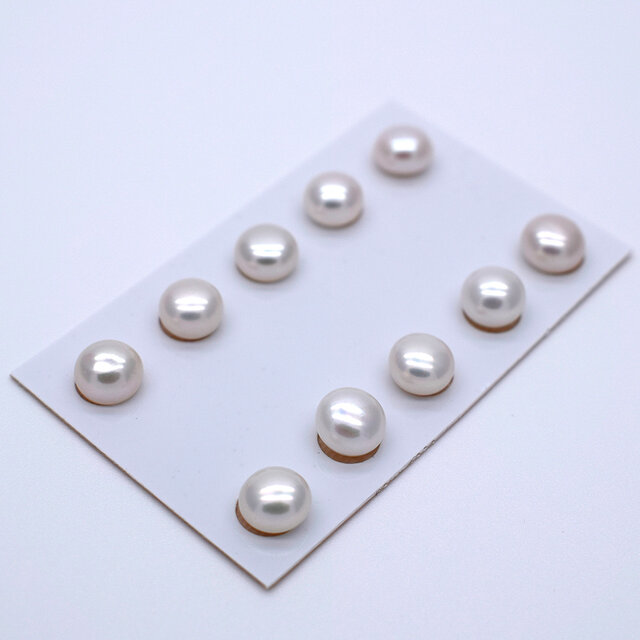 片穴 淡水真珠 パール ペア 2粒 6~6.5mm ボタン セミラウンド