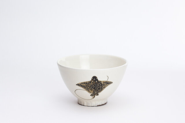 粉引茶碗(マダラトビエイ)の画像1枚目