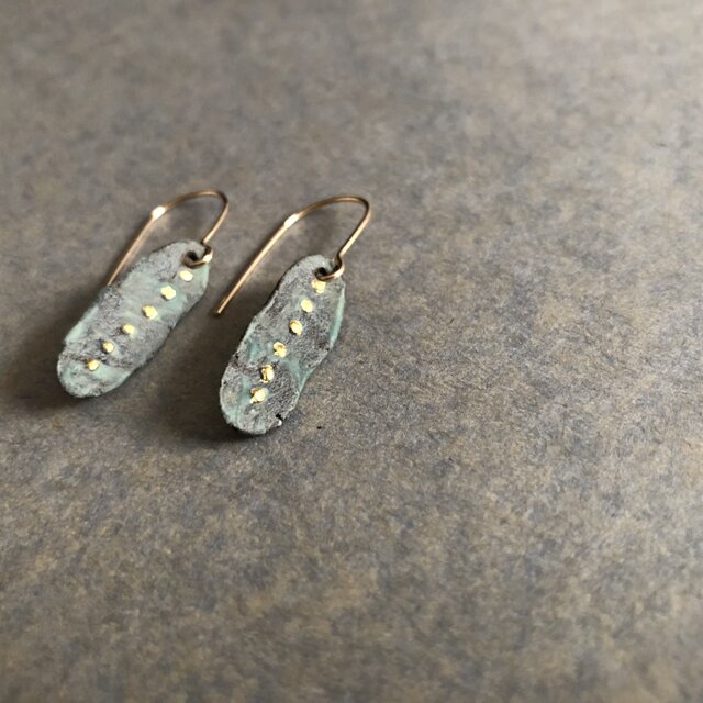 陶 ピアス 青銅 「一滴」の画像1枚目