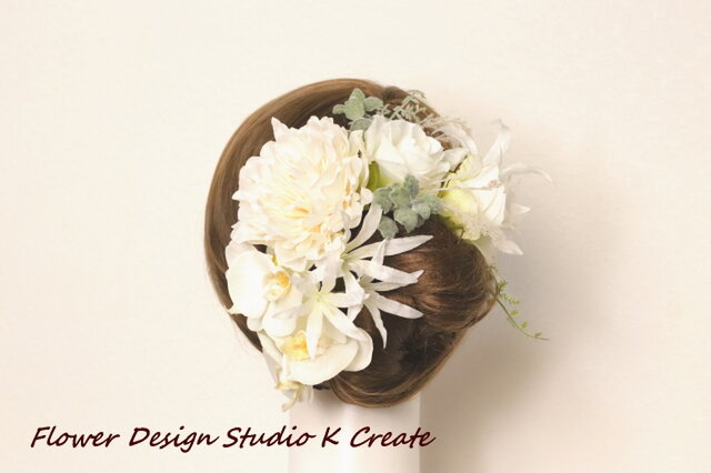 胡蝶蘭とピオニーと薔薇のヘッドドレス 成人式 和装婚 髪飾り 造花 アーティフィシャルフラワーの画像1枚目