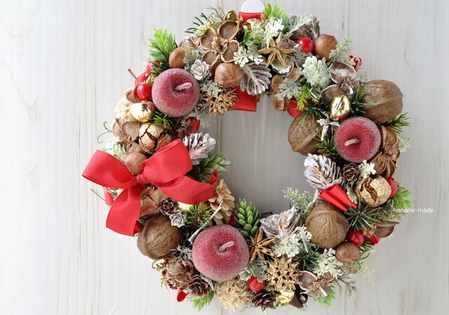 No145 ２種のバラと木の実とリンリンクリスマスリース❁*。2024 楽天市場】プリザーブドフラワー クリスマスリース【赤バラの