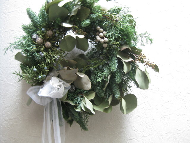 ジュニパーベリーとユーカリのwreathの画像1枚目