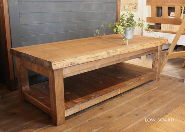 ハンドメイド　耳つき天板のローボード　 ブラウン 耳つき天板のローボード ブラウン | iichi 日々の暮らしを心地よくする