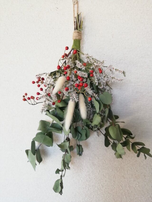 （送料無料)ドライフラワースワッグ*ユーカリと、